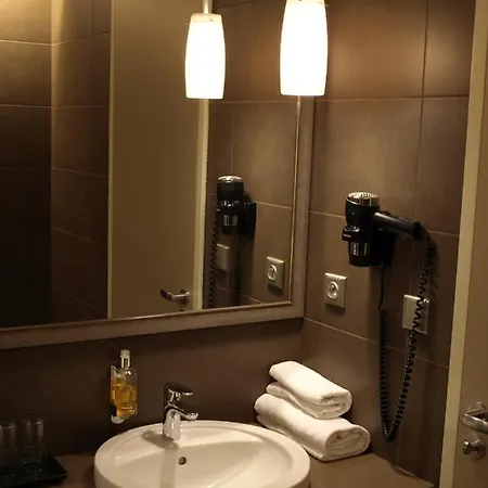 ホテル Modra Stodola Contactless Check-in 4*
